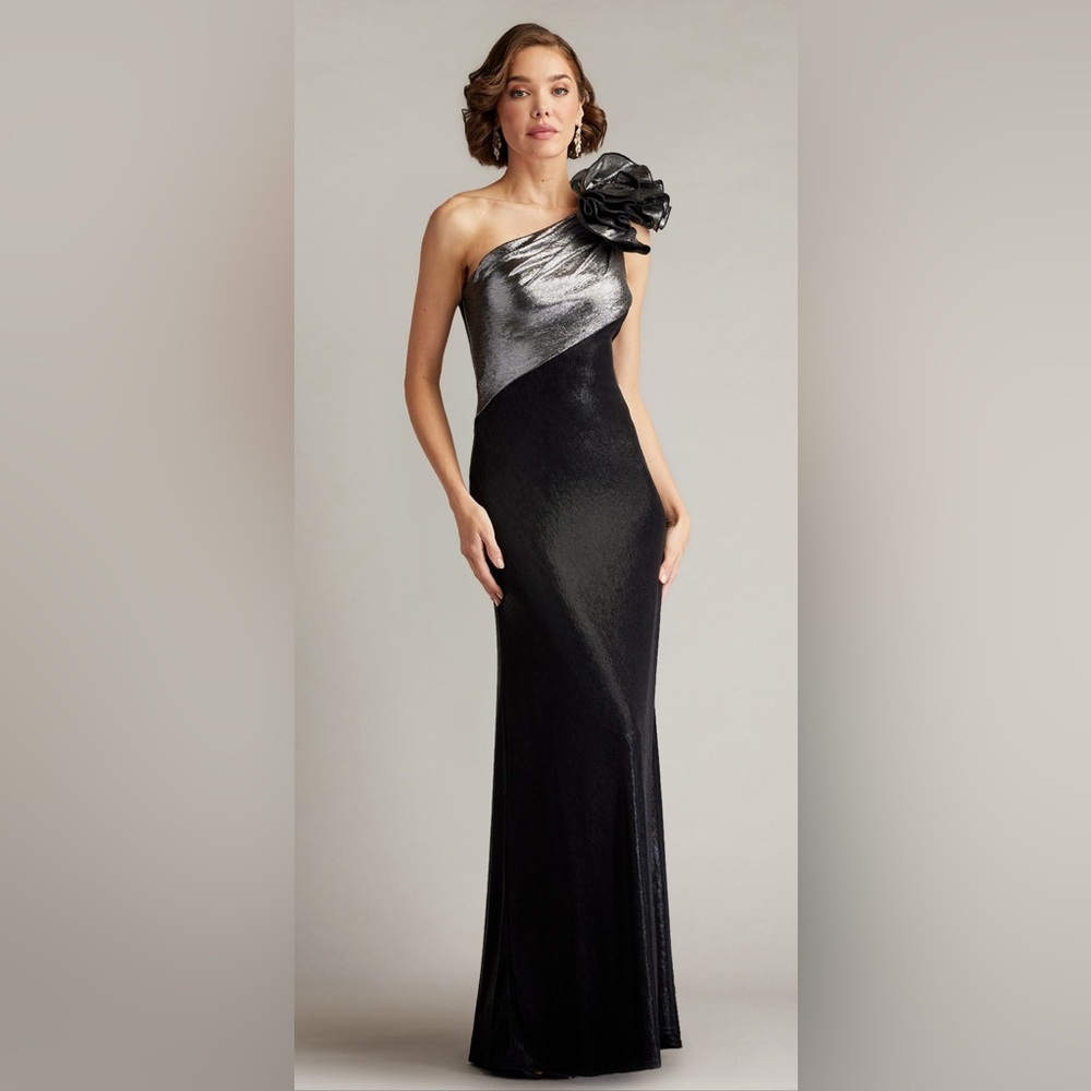 Tadashi Shoji gown